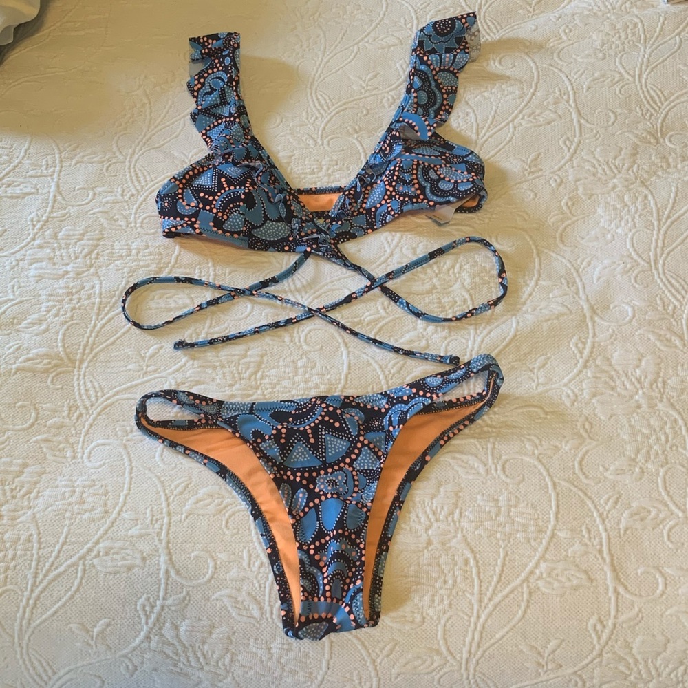 NWT aerie swim suit set